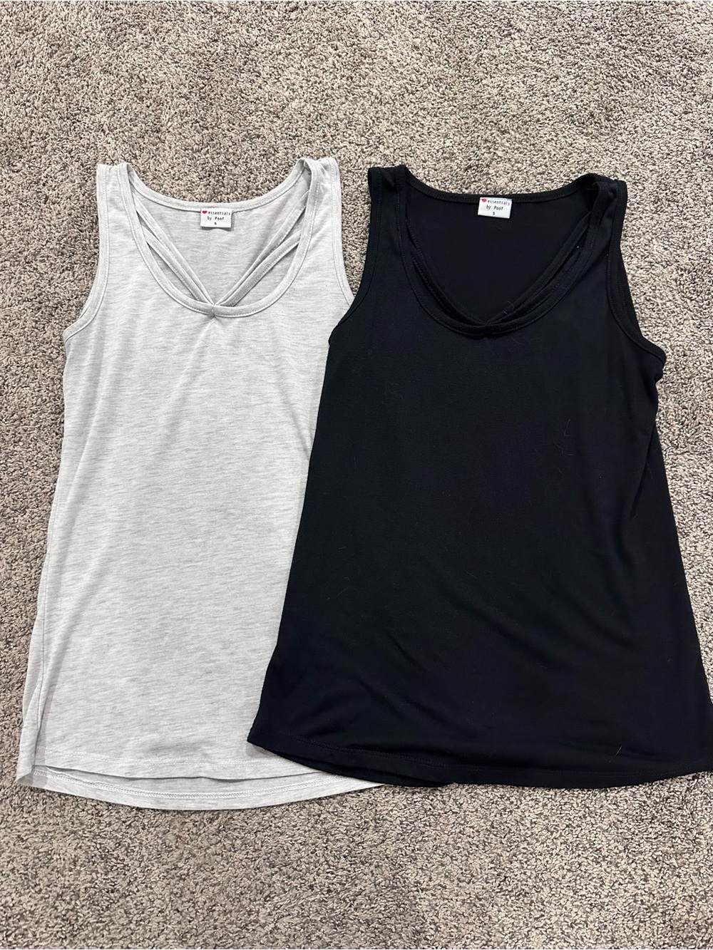 Essentials By Poof Tank Top Bundle Size Small